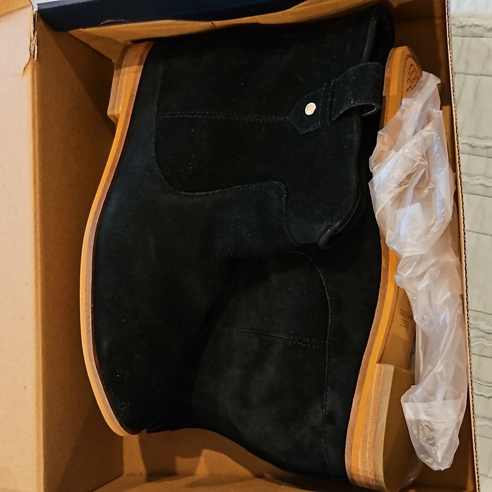 Cole Haan shortie leather boots